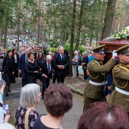 A. Adamkienė Kaune atgulė amžinojo poilsio  © Justinos Lasauskaitės, E. Ovčarenko/BNS nuotr.