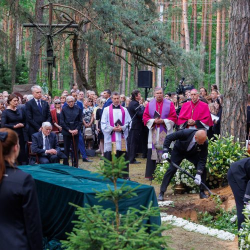 A. Adamkienė Kaune atgulė amžinojo poilsio  © Justinos Lasauskaitės, E. Ovčarenko/BNS nuotr.