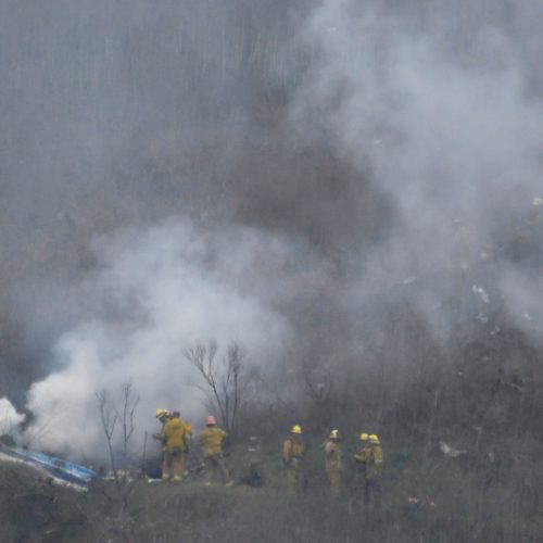 Vieta, kur sudužo legendinio krepšininko K. Bryanto sraigtasparnis  © Scanpix nuotr.