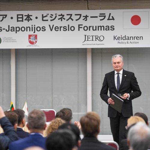 Prezidentas atidarė Lietuvos-Japonijos verslo forumą  © LR Prezidentūros/R. Dačkaus nuotr.