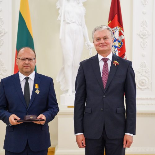 G. Nausėda įteikė valstybinius apdovanojimus   © R. Dačkaus / Prezidentūros nuotr.