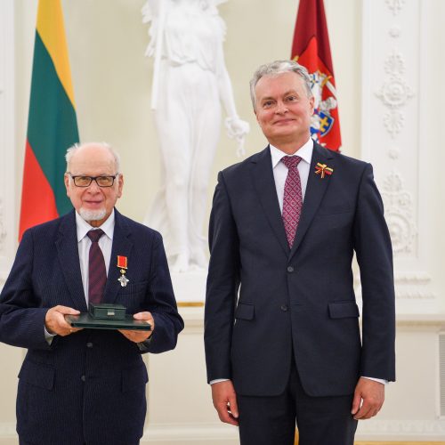 G. Nausėda įteikė valstybinius apdovanojimus   © R. Dačkaus / Prezidentūros nuotr.