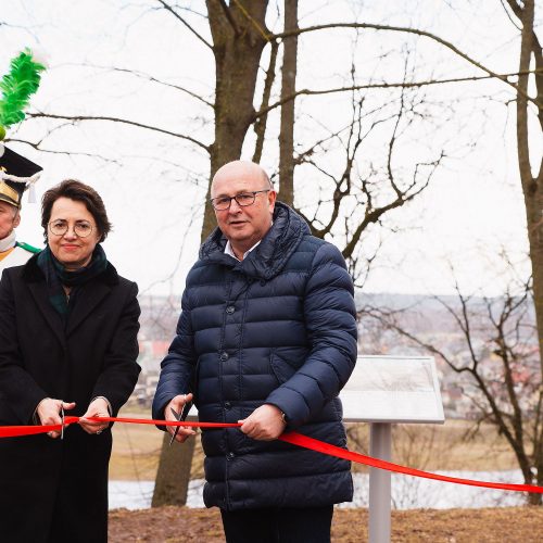 Atidengta Napoleono žygį per Nemuną žyminti lenta  © Laimio Steponavičiaus, Kauno miesto savivaldybės nuotr.