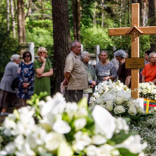 A. Adamkienė Kaune atgulė amžinojo poilsio  © Justinos Lasauskaitės, E. Ovčarenko/BNS nuotr.