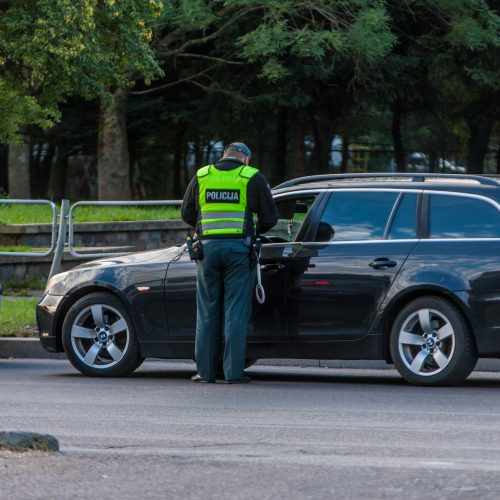 Policijos reidas Taikos prospekte  © Laimio Steponavičiaus nuotr.