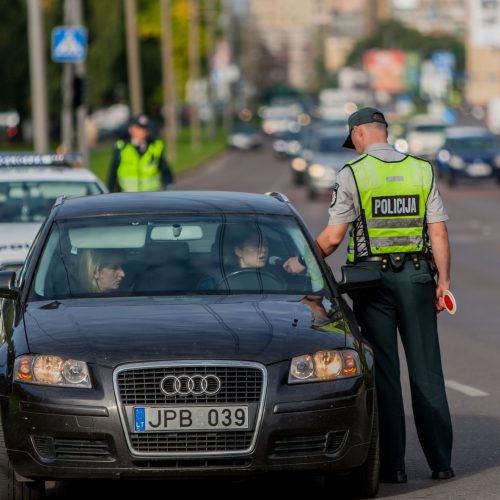 Policijos reidas Taikos prospekte  © Laimio Steponavičiaus nuotr.