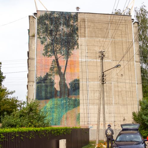 Freska ant Kauno daugiabučio  © Laimio Steponavičiaus nuotr.