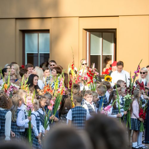 Mokslo metų pradžios šventė Senamiesčio progimnazijoje  © Vilmanto Raupelio nuotr.