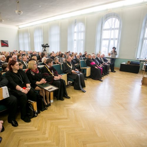 Aukštųjų kursų 100-metis Maironio universitetinėje gimnazijoje  © Vilmanto Raupelio nuotr.