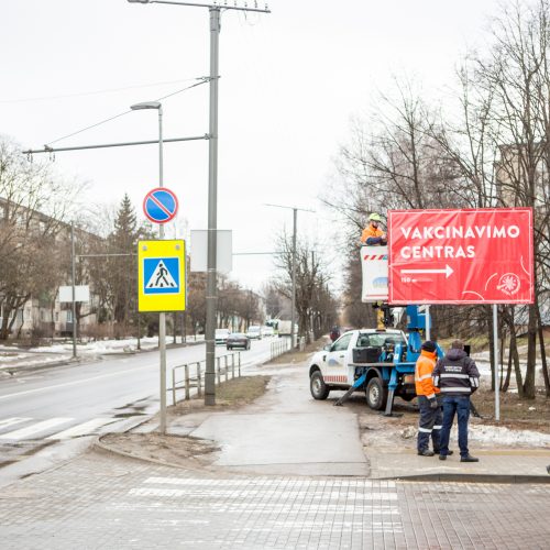 Darbą pradeda didžiausias vakcinavimo centras Lietuvoje – Kauno ledo rūmai  © Vilmanto Raupelio nuotr.