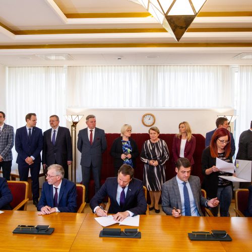 Koalicijos sutarties pasirašymas  © P. Peleckio / Fotobanko, D. Karklytės / ELTOS nuotr.