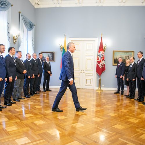 Prezidentas priėmė Vyriausybės narius  © I. Gelūno / Fotobanko nuotr.