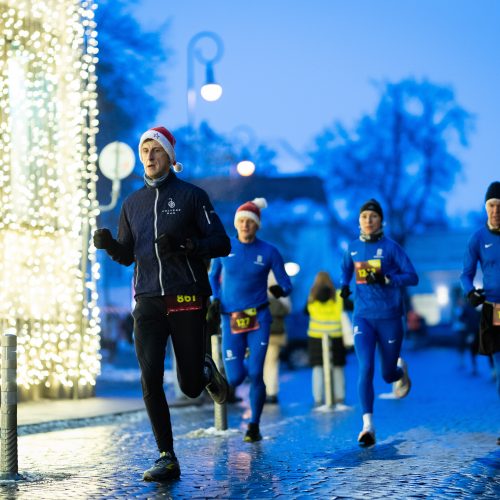 Kalėdinis bėgimas Vilniaus senamiestyje  © L. Balandžio / BNS nuotr.