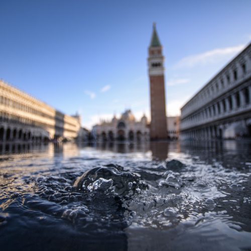 Veneciją užliejo potvynis  © Scanpix nuotr.