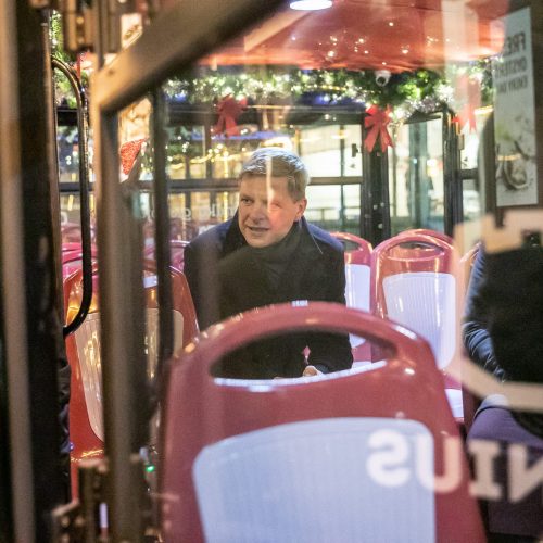 Sostinėje – Kalėdų traukinukas ir Rotušės aikštės eglės įžiebimas  © S. Žiūros nuotr.