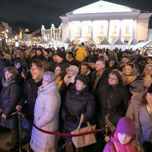 Sostinėje – Kalėdų traukinukas ir Rotušės aikštės eglės įžiebimas  © S. Žiūros nuotr.