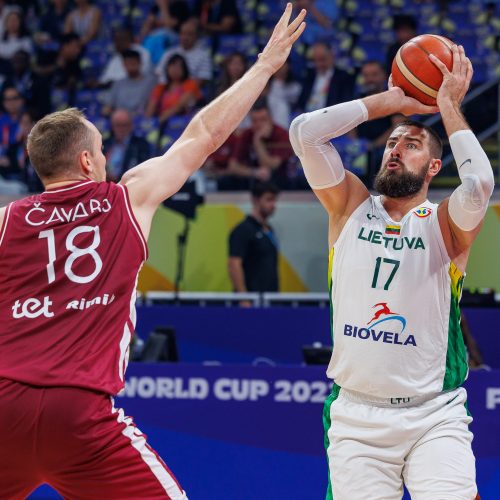 Pasaulio krepšinio čempionatas Filipinuose: Lietuva – Latvija 63:98