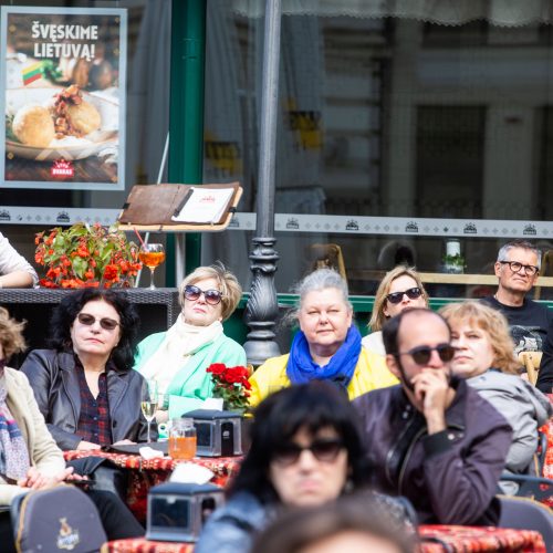 Smuikininko S. Krylovo muzikinė akcija  © I. Gelūno/Fotobanko nuotr.