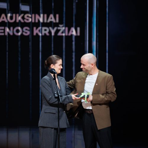 „Auksinių scenos kryžių“ apdovanojimų ceremonija Klaipėdos dramos teatre  © E. Ovčarenko / BNS nuotr.