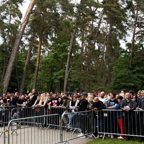  „Rammstein“ fanai renkasi į koncertą Vilniaus Vingio parke  © Ž.Gedvilos/BNS nuotr.