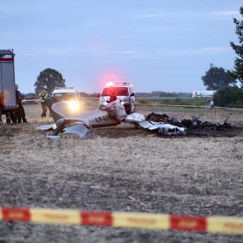 Sportinio lėktuvo avarija Kauno rajone  © Justinos Lasauskaitės nuotr.