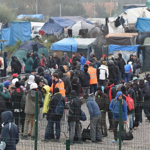 Prancūzijoje išardomos migrantų ,,Džiunglės“  © Scanpix nuotr.