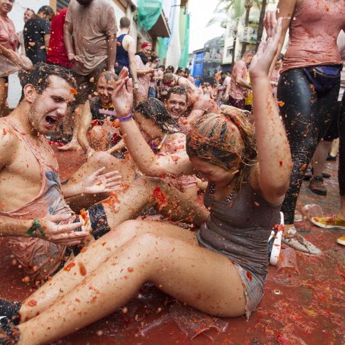 Festivalis „Tomatina“ Ispanijoje  © Scanpix nuotr.