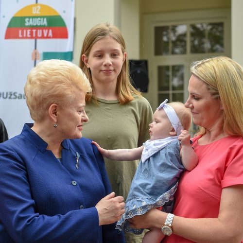 Įsivaikinusių šeimų susitikimas Prezidentūroje  © R. Dačkaus / Prezidentūros nuotr.