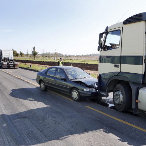 Avarija Jūrininkų prospekte  © Vytauto Petriko nuotr.