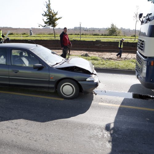 Avarija Jūrininkų prospekte  © Vytauto Petriko nuotr.