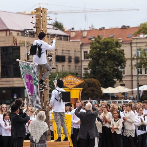 Teatrų dieną vainikavo vaikų pasirodymai   © Gedimino Bartuškos (ELTA) nuotr.