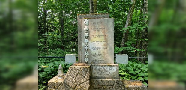 Usėnų kaimo tragedija: liko tik bendras kapas