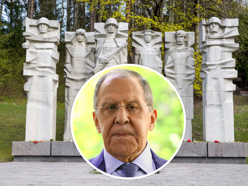 Lietuva supykdė S. Lavrovą: skulptūrų nukėlimą iš sovietinių karių kapinių vadina rusofobija