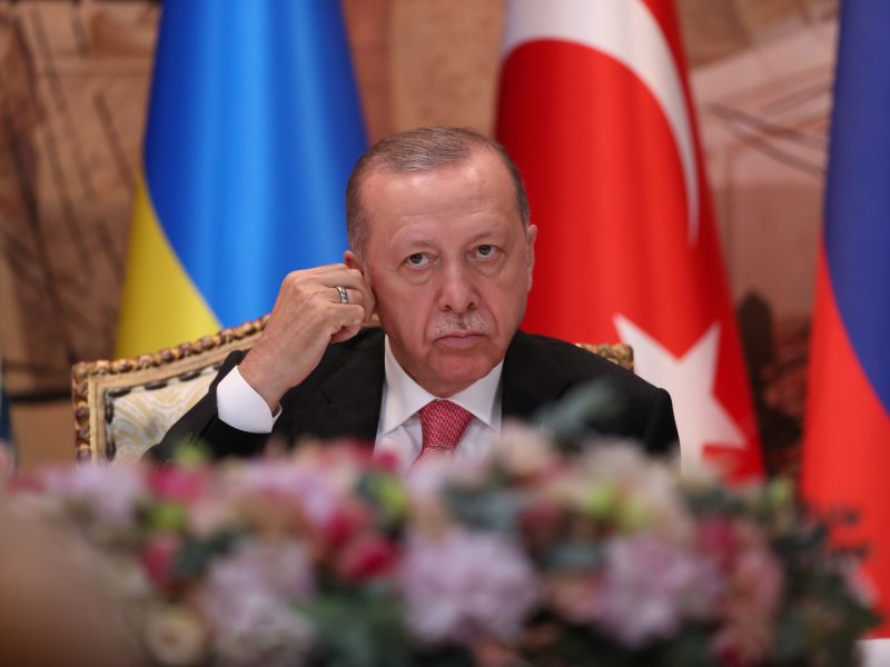 JAV perspėja Turkiją dėl sankcijų už ryšius su Rusija