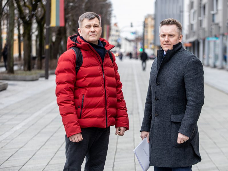 Įtakingų pareigūnų skandale taškas dar nepadėtas