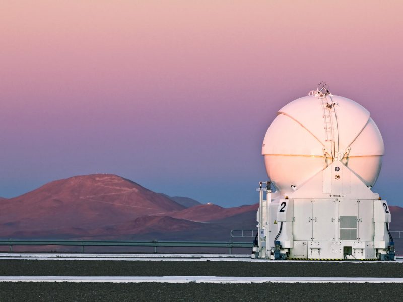 Tiesiogiai: viršukalnės susprogdinimas Čilėje didžiausiam planetos teleskopui