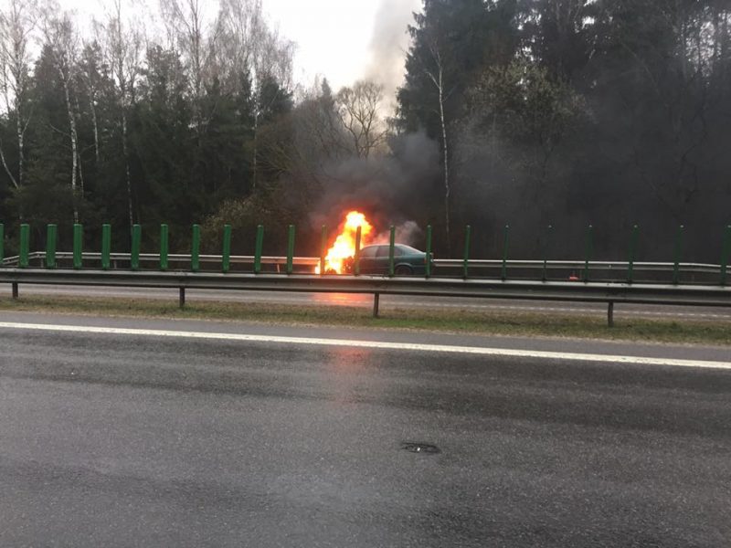 Norinčius patekti į Gričiupio parką pasitinka metalinė užkarda: kas čia daroma? | juz.lt