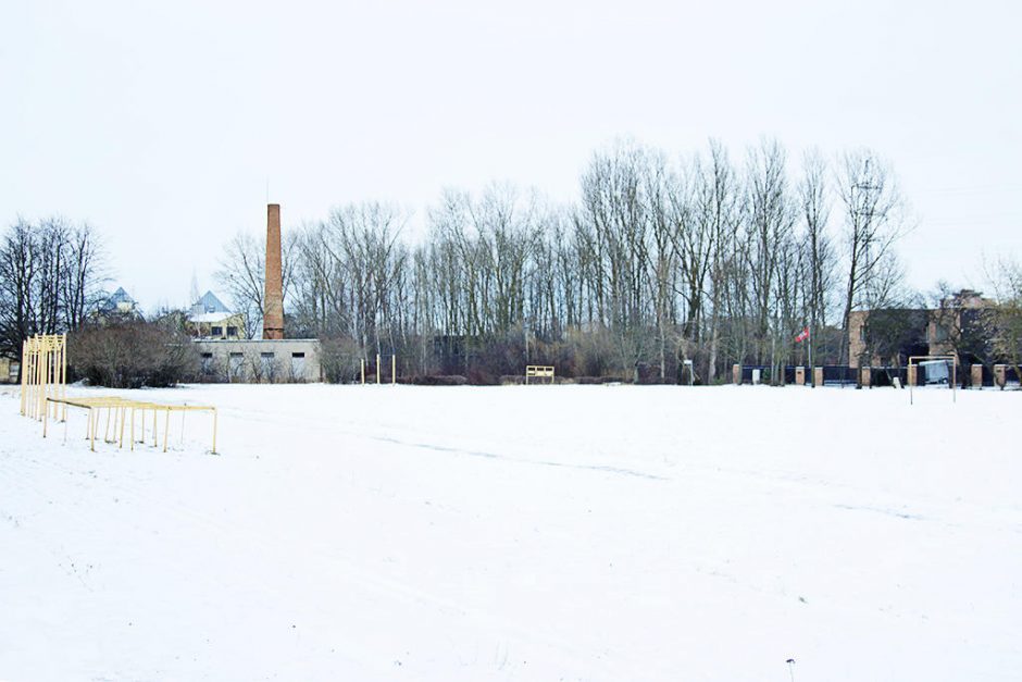 Kaune planuojama įrengti sporto aikštyną neįgaliems mokiniams