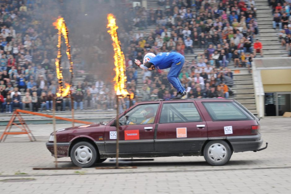 Kauną vėl drebins „Bike Show Millennium”