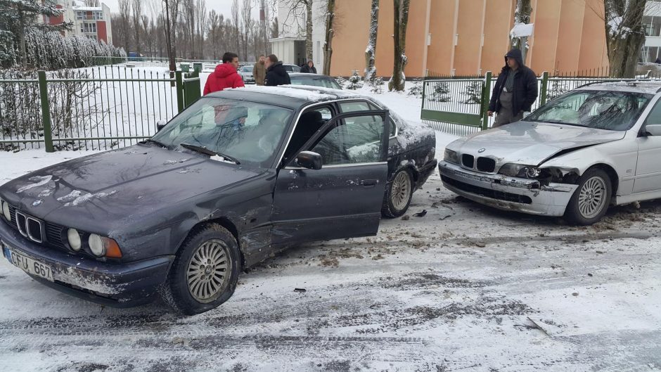 Kauniečio istorija: sumokėjo už draudimą, bet liko be automobilio ir pinigų