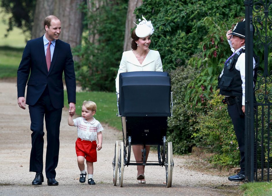 Princesė Charlotte švenčia 1-ąjį gimtadienį: gražiausios akimirkos