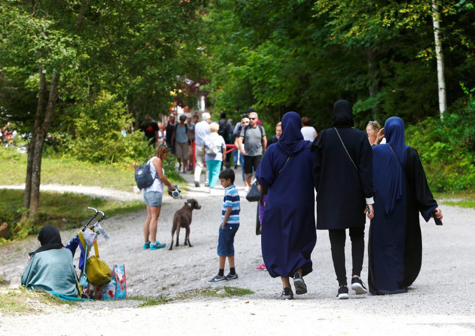 Burka – religinis ar politinis simbolis?