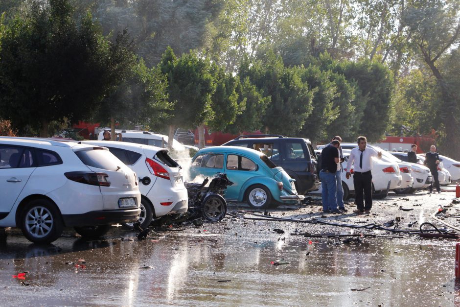 Turkijos Antalijos kurorte per sprogimą nukentėjo 10 žmonių