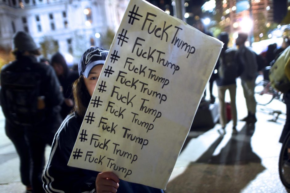 JAV ir toliau nerimsta protestai prieš D. Trumpą