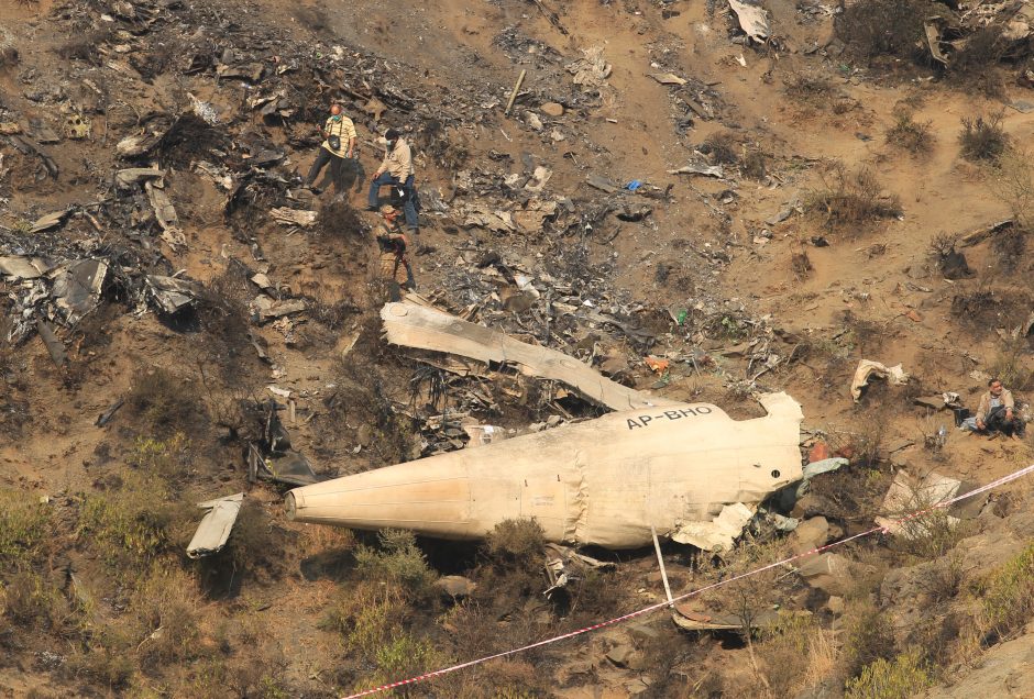 Lėktuvo katastrofos Pakistane aukos bus atpažintos pagal DNR