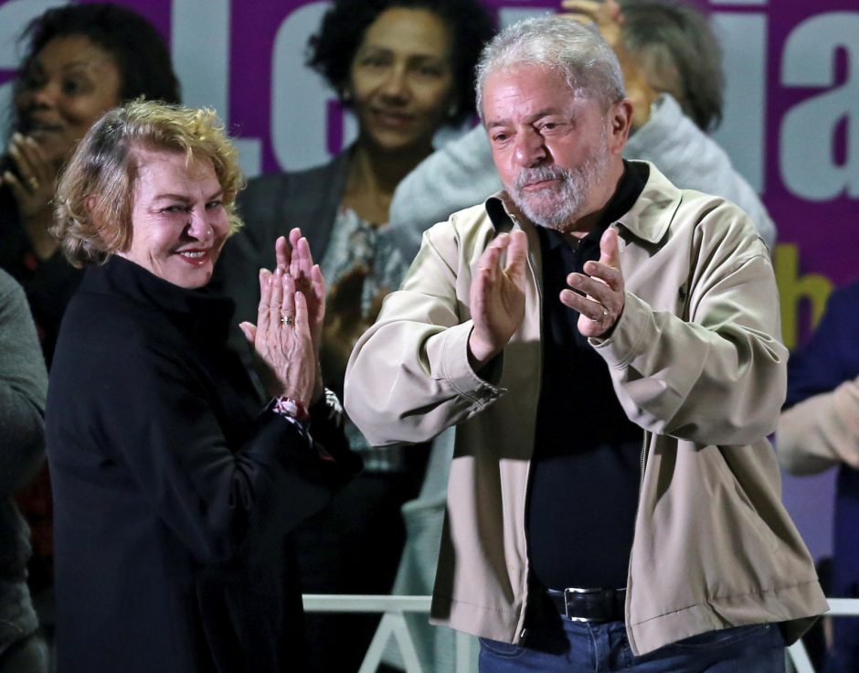 Po insulto mirė buvusio Brazilijos prezidento žmona