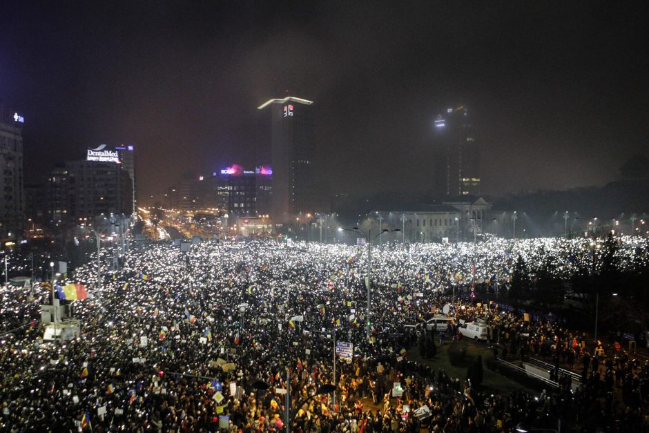 Buvusi Rumunijos ministrė apie įvykius šalyje: protestuotojai teisūs