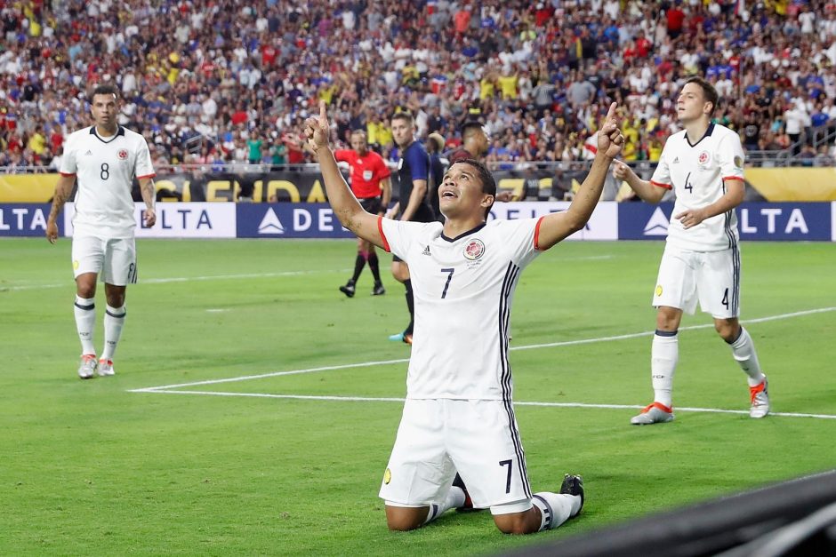 Kolumbijos rinktinė po 15 metų pasipuošė „Copa America Centenario“ medaliais