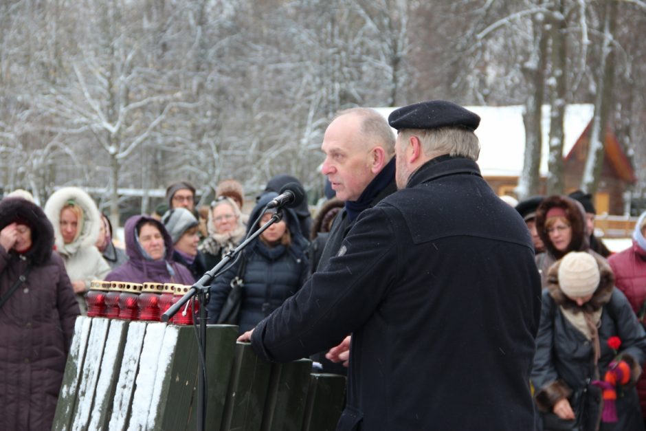 Lietuvos ambasadorius Maskvoje pagerbė sovietinių politinių represijų aukas