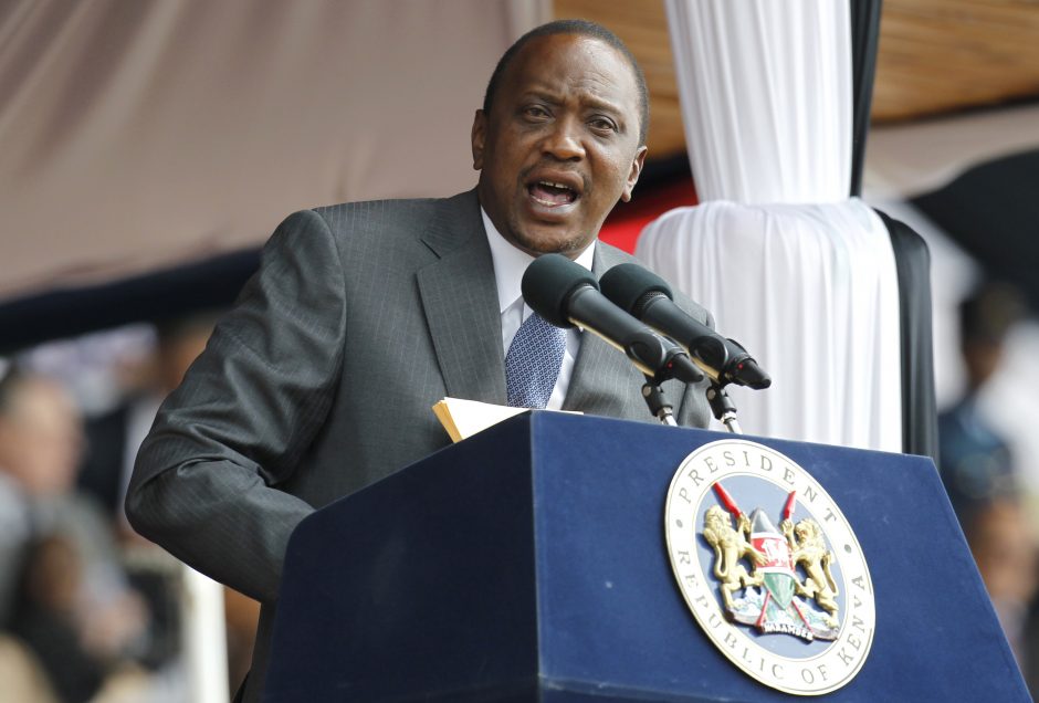 Kenijos prezidentas nebus teisiamas už nusikaltimus žmoniškumui